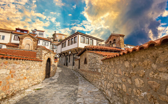 Otobüslü Balkan Masalı Turu 